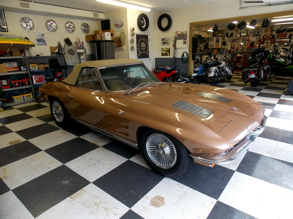 1963 Chevrolet Corvette C2 - Image 6 of 25