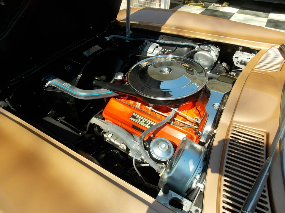 1963 Chevrolet Corvette C2 - Image 21 of 25