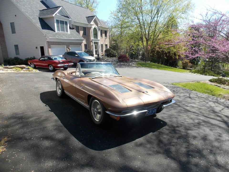 1963 Chevrolet Corvette C2 - Image 14 of 25