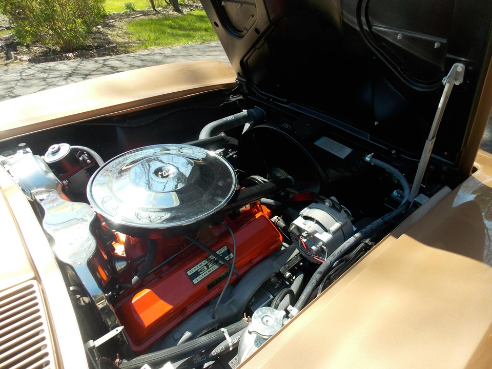 1963 Chevrolet Corvette C2 - Image 23 of 25