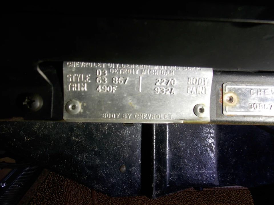 1963 Chevrolet Corvette C2 - Image 19 of 25