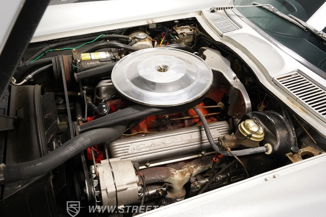 1963 Chevrolet Corvette C2 - Image 3 of 12