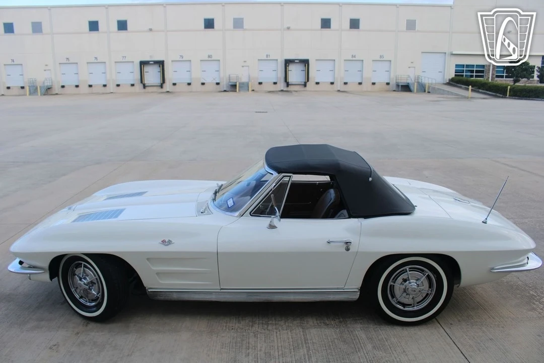 1963 Chevrolet Corvette C2 - Image 16 of 21