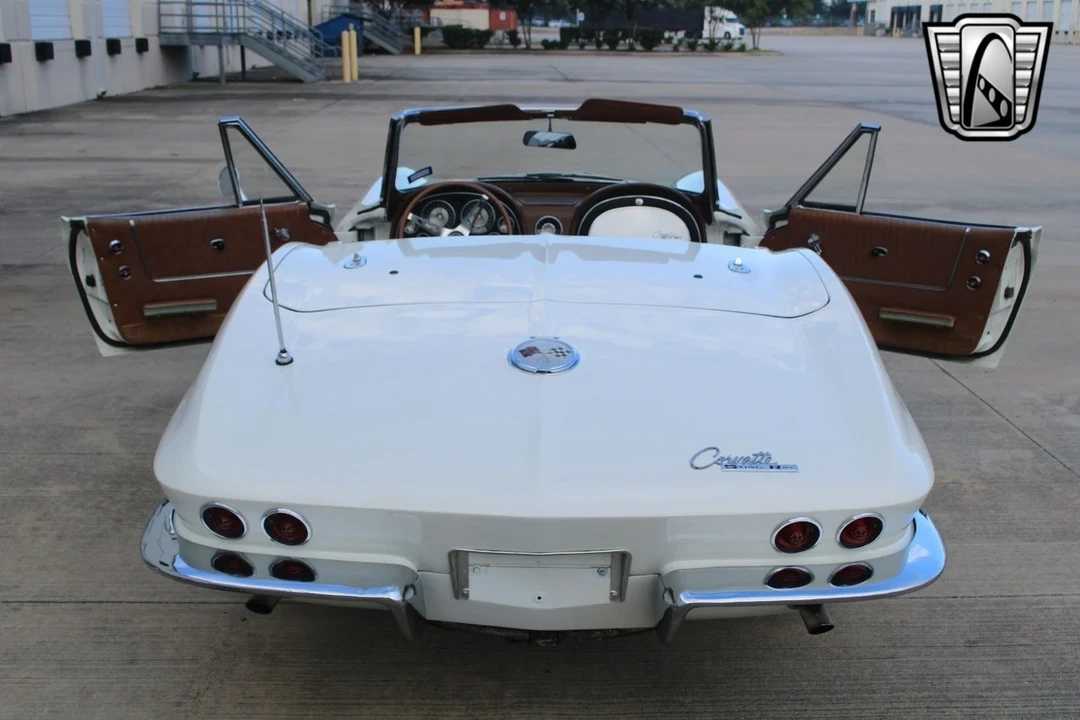 1963 Chevrolet Corvette C2 - Image 7 of 21