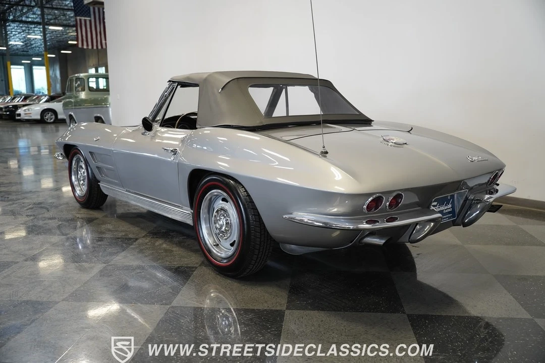 1963 Chevrolet Corvette C2 - Image 16 of 21