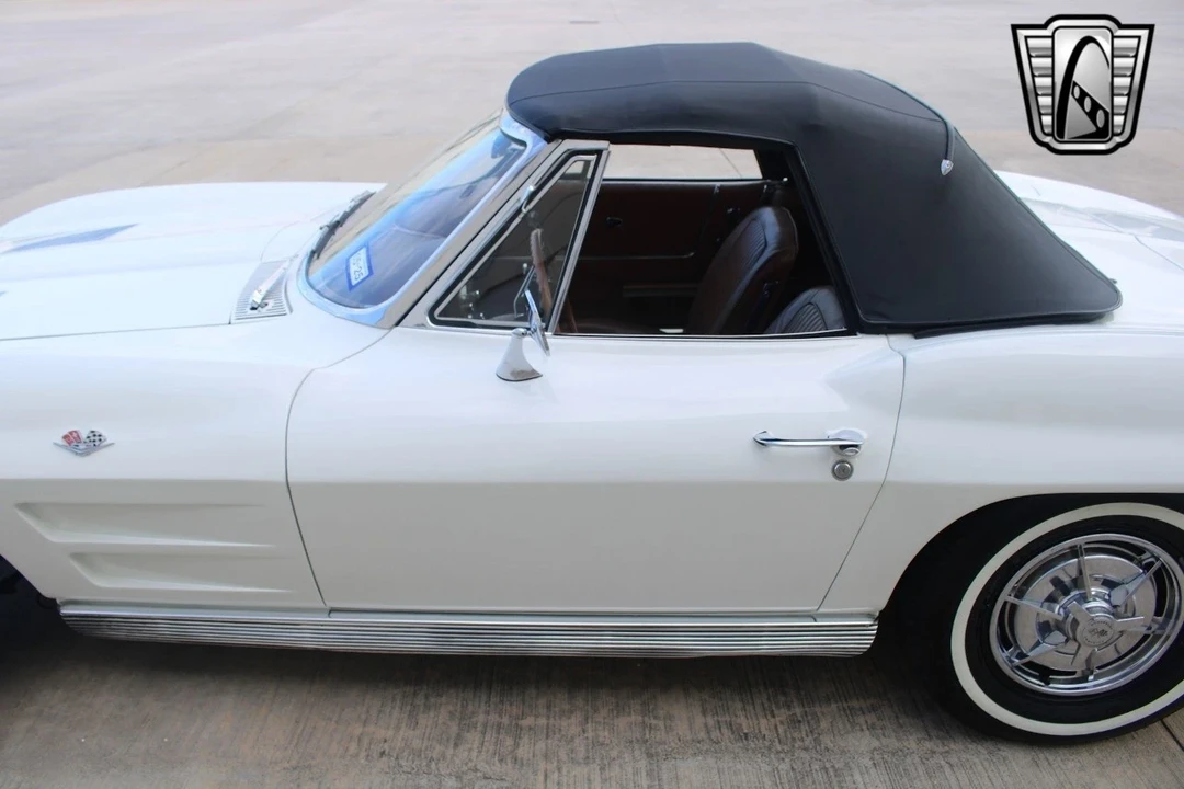 1963 Chevrolet Corvette C2 - Image 12 of 21