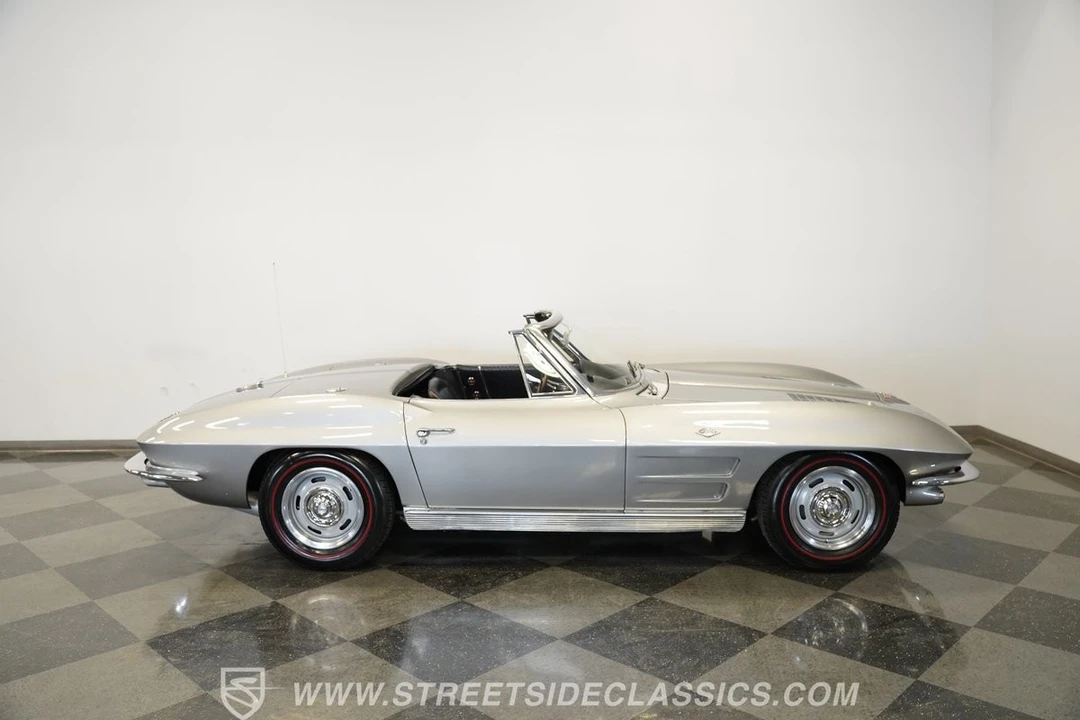 1963 Chevrolet Corvette C2 - Image 22 of 31