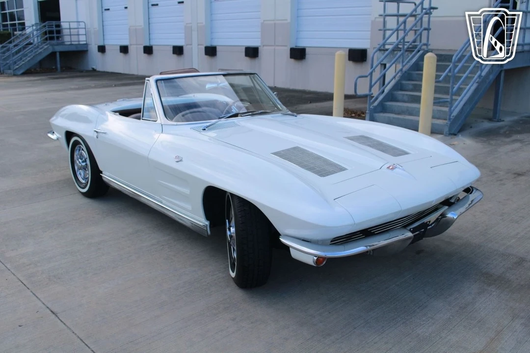 1963 Chevrolet Corvette C2 - Image 9 of 21