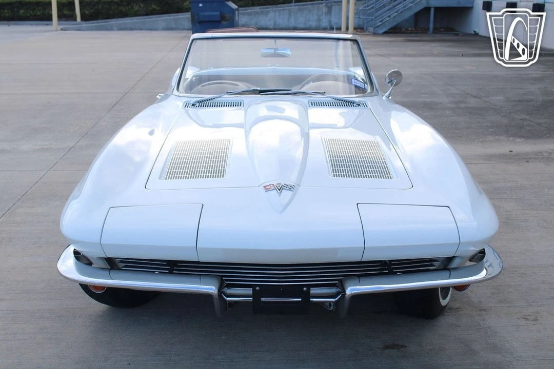 1963 Chevrolet Corvette C2 - Image 10 of 21