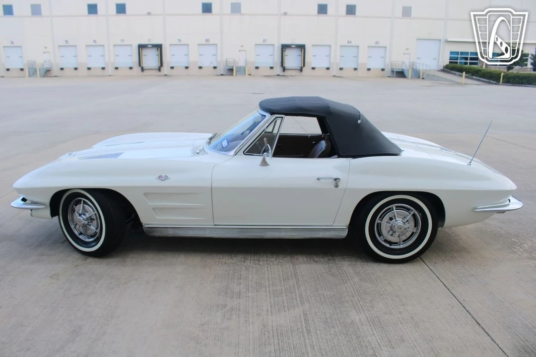 1963 Chevrolet Corvette C2 - Image 17 of 21