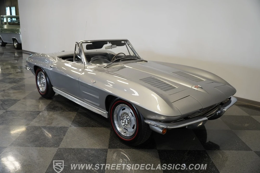 1963 Chevrolet Corvette C2 - Image 25 of 31