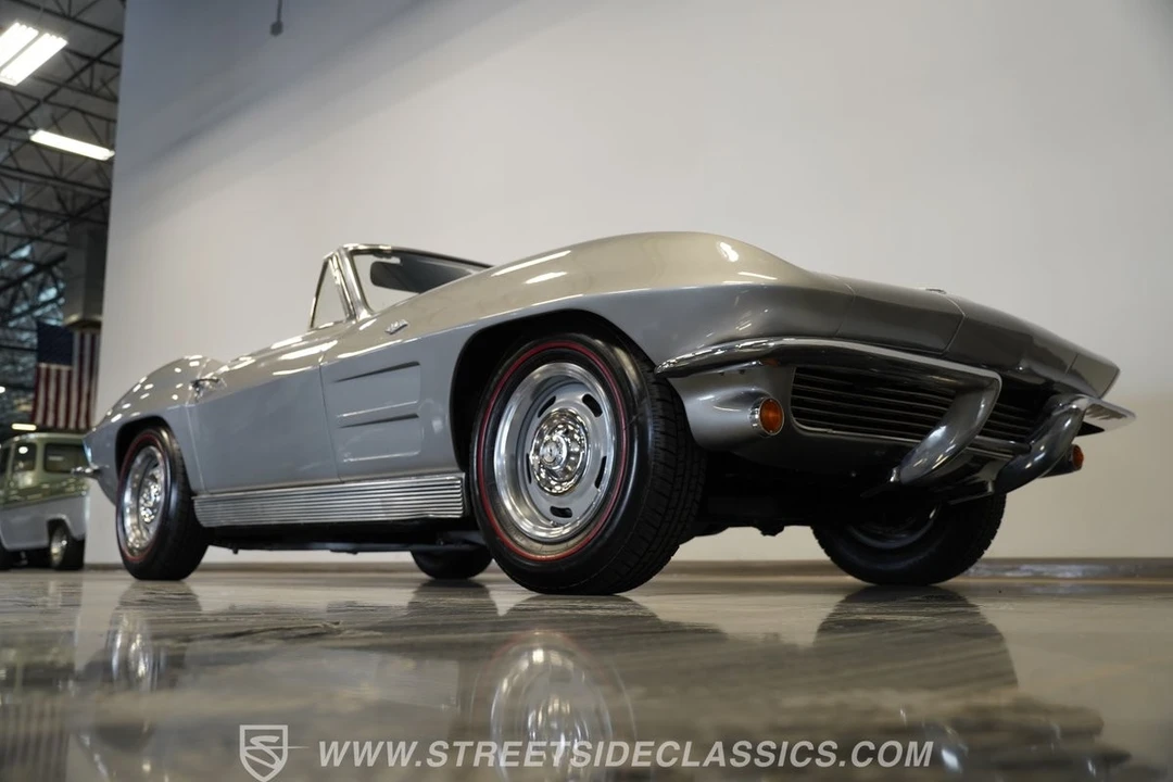1963 Chevrolet Corvette C2 - Image 24 of 31