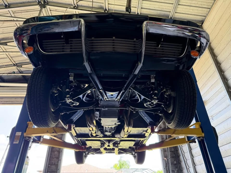 1963 Chevrolet Corvette C2 - Image 18 of 20
