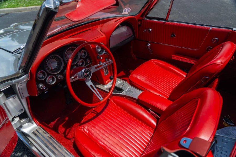 1963 Chevrolet Corvette C2 - Image 12 of 18