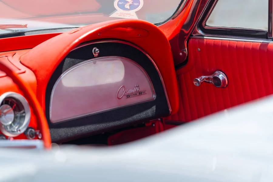 1963 Chevrolet Corvette C2 - Image 15 of 18