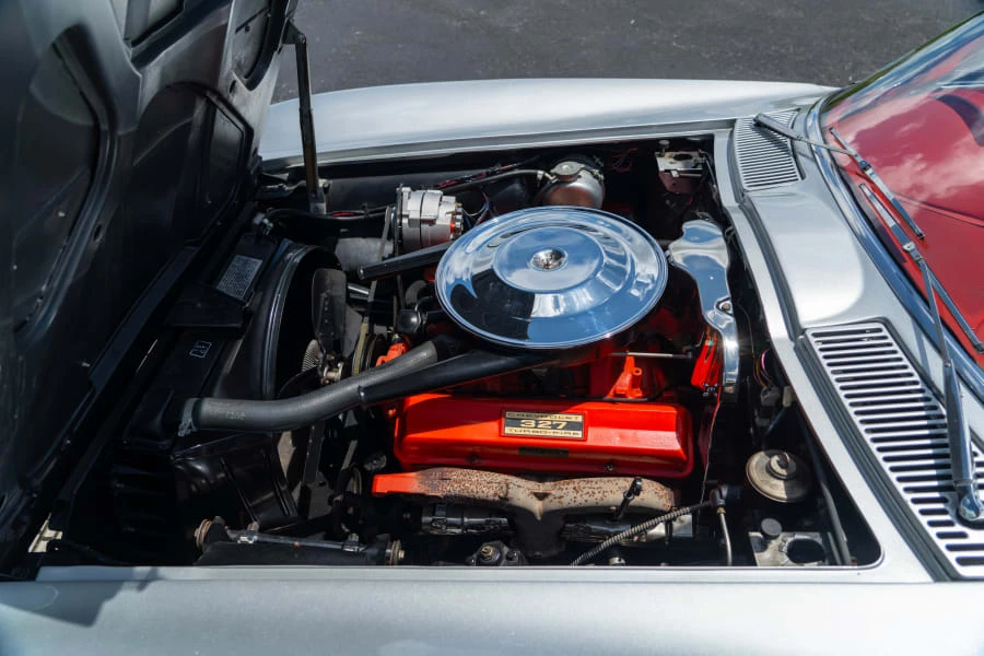 1963 Chevrolet Corvette C2 - Image 17 of 18