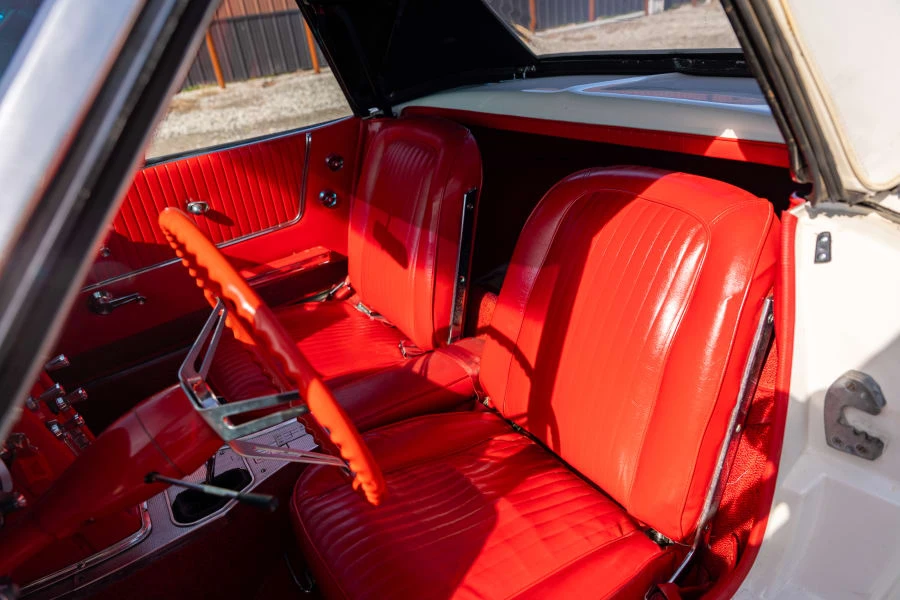 1963 Chevrolet Corvette C2 - Image 24 of 28