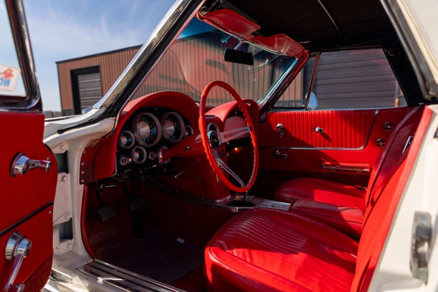 1963 Chevrolet Corvette C2 - Image 22 of 28