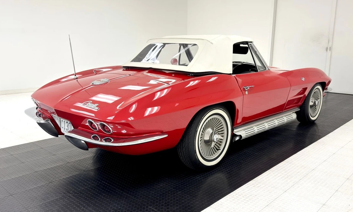 1963 Chevrolet Corvette C2 - Image 8 of 21