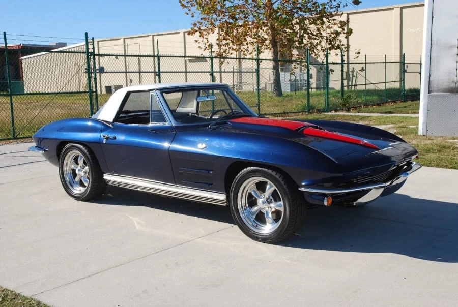 1963 Chevrolet Corvette C2 - Image 9 of 12