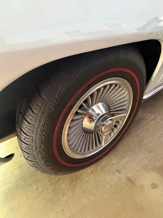 1963 Chevrolet Corvette C2 - Image 8 of 21