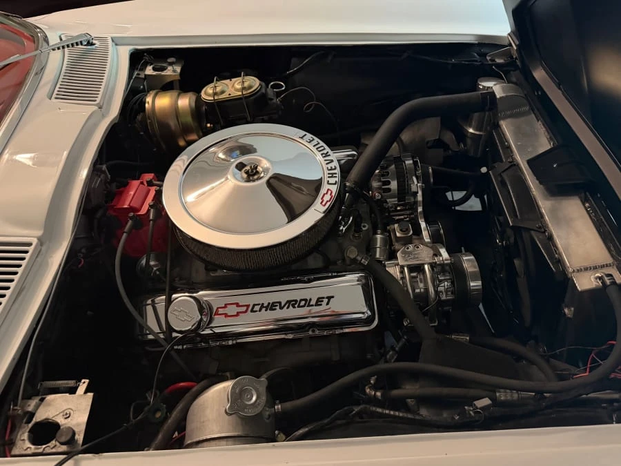 1963 Chevrolet Corvette C2 - Image 17 of 21