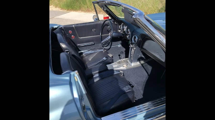 1963 Chevrolet Corvette C2 - Image 4 of 9
