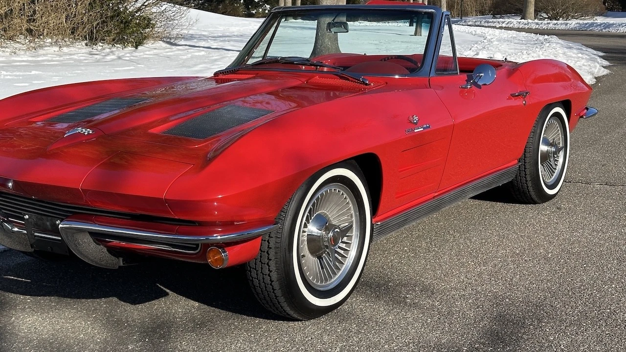 1963 Chevrolet Corvette C2 - Image 20 of 31