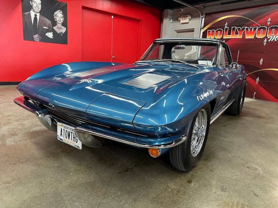 1963 Chevrolet Corvette C2 - Image 4 of 21