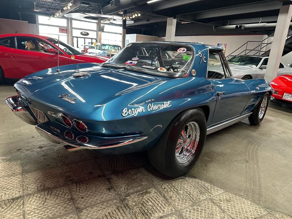 1963 Chevrolet Corvette C2 - Image 15 of 21
