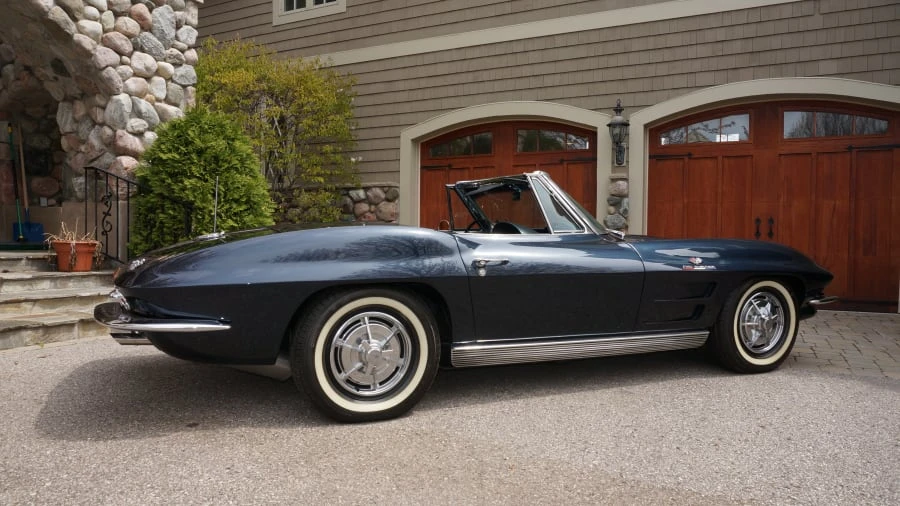1963 Chevrolet Corvette C2 - Image 3 of 12