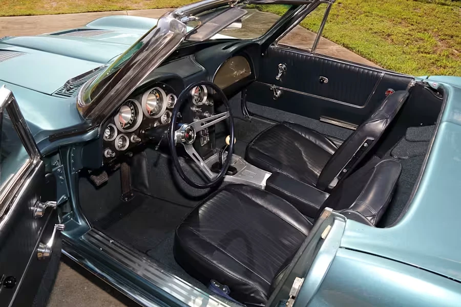 1963 Chevrolet Corvette C2 - Image 22 of 29