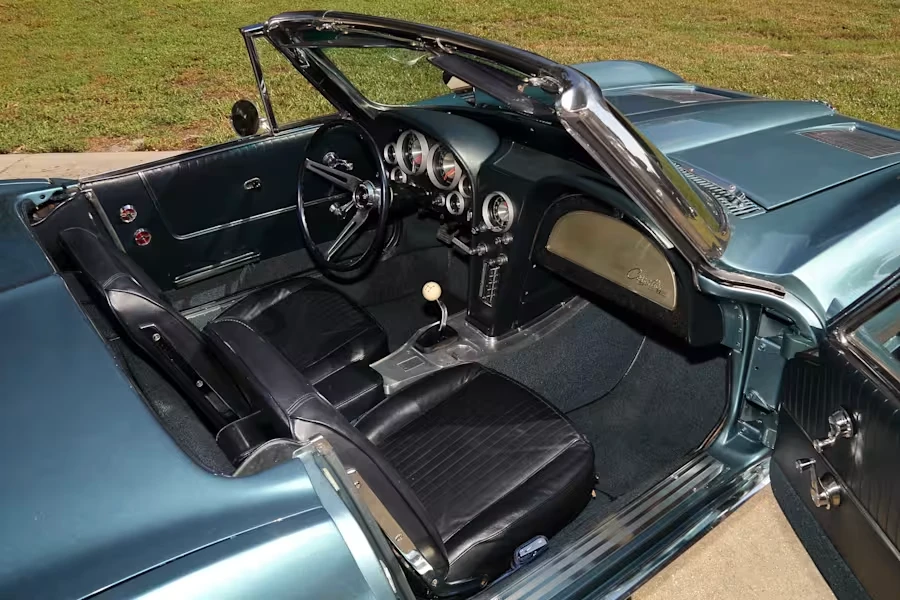 1963 Chevrolet Corvette C2 - Image 19 of 29