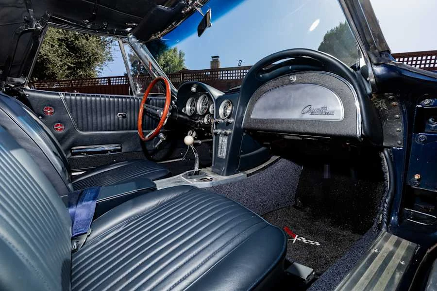 1963 Chevrolet Corvette C2 - Image 27 of 31