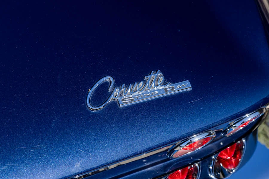 1963 Chevrolet Corvette C2 - Image 24 of 31