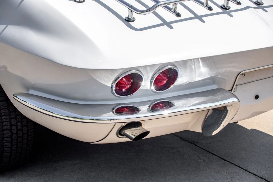 1963 Chevrolet Corvette C2 - Image 12 of 21