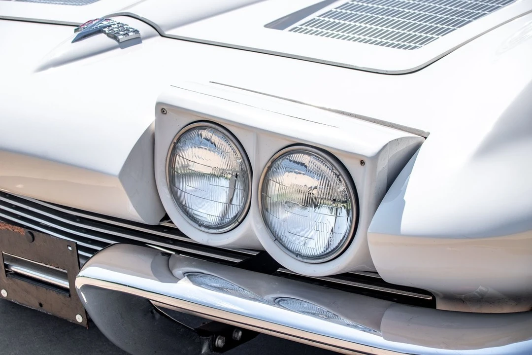 1963 Chevrolet Corvette C2 - Image 10 of 21