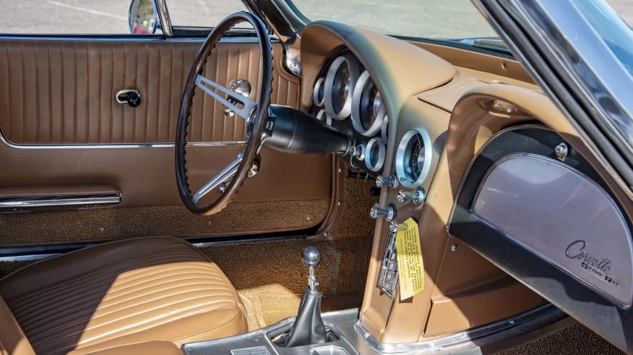 1963 Chevrolet Corvette C2 - Image 5 of 12