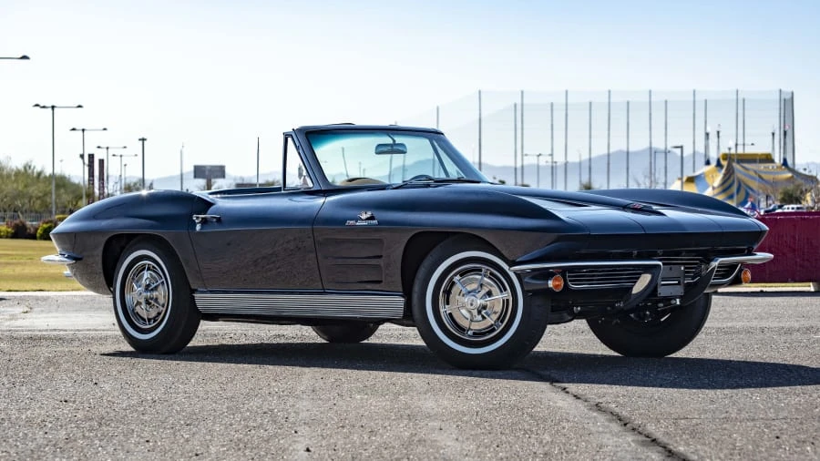 1963 Chevrolet Corvette C2 - Image 11 of 12