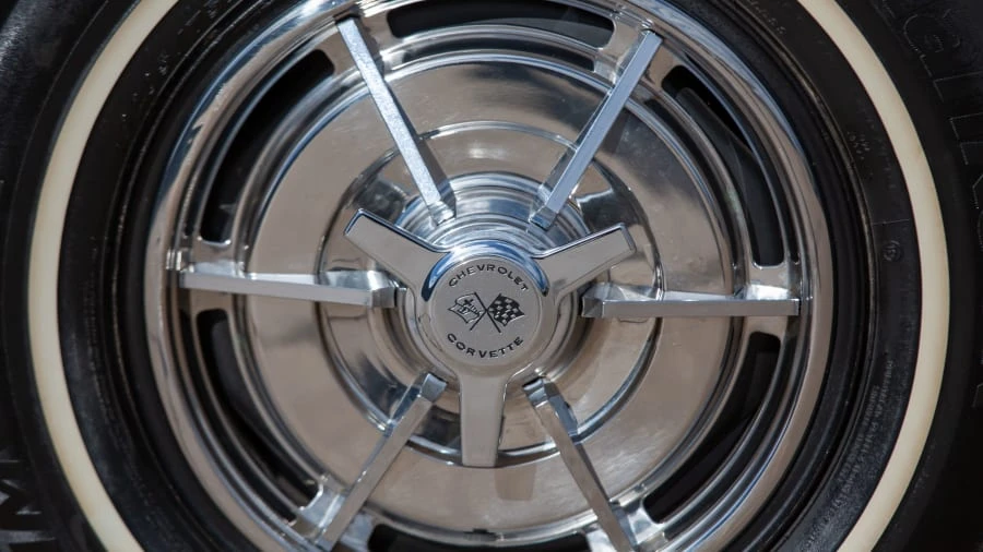1963 Chevrolet Corvette C2 - Image 9 of 23
