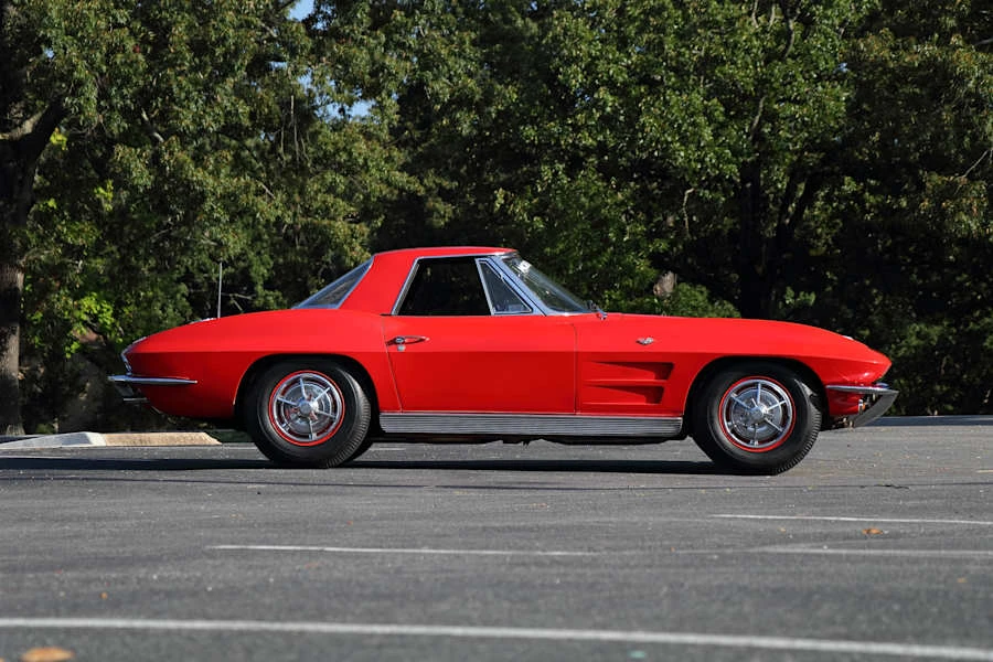 1963 Chevrolet Corvette C2 - Image 2 of 26