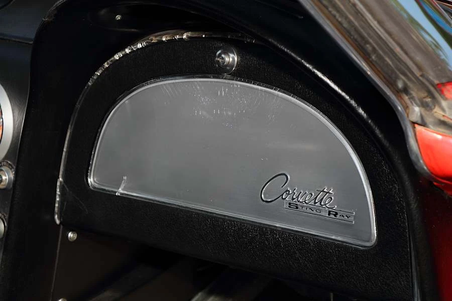 1963 Chevrolet Corvette C2 - Image 18 of 26