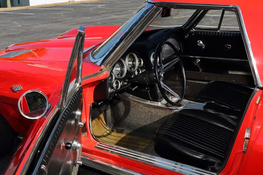 1963 Chevrolet Corvette C2 - Image 20 of 26