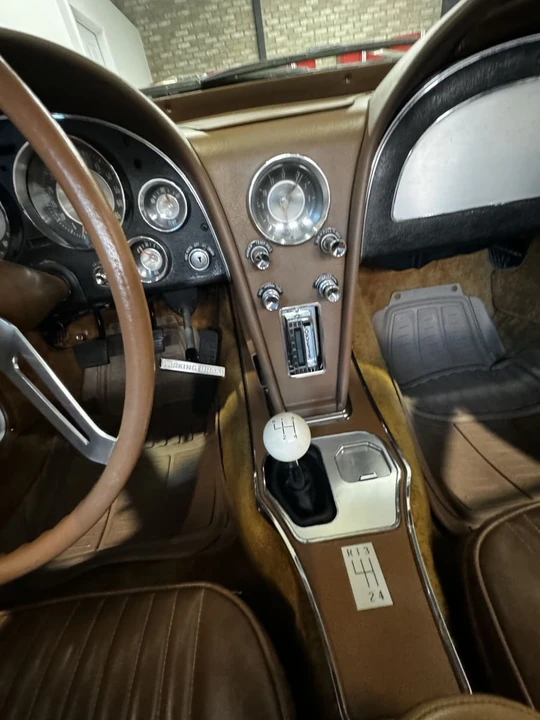 1963 Chevrolet Corvette C2 - Image 23 of 25