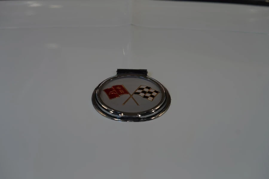 1963 Chevrolet Corvette C2 - Image 11 of 25
