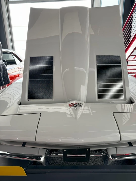 1963 Chevrolet Corvette C2 - Image 10 of 25