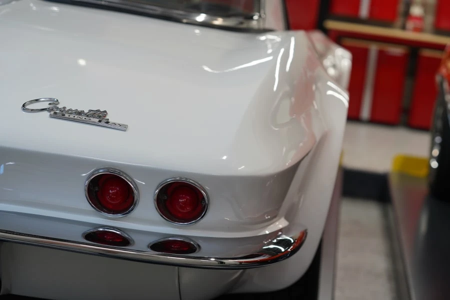 1963 Chevrolet Corvette C2 - Image 9 of 25