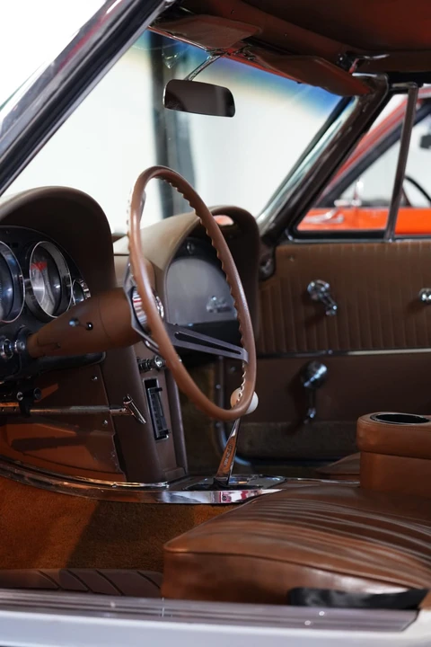 1963 Chevrolet Corvette C2 - Image 21 of 25