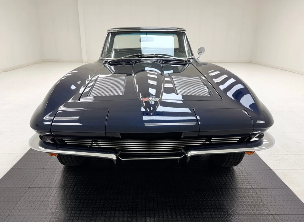 1963 Chevrolet Corvette C2 - Image 14 of 31