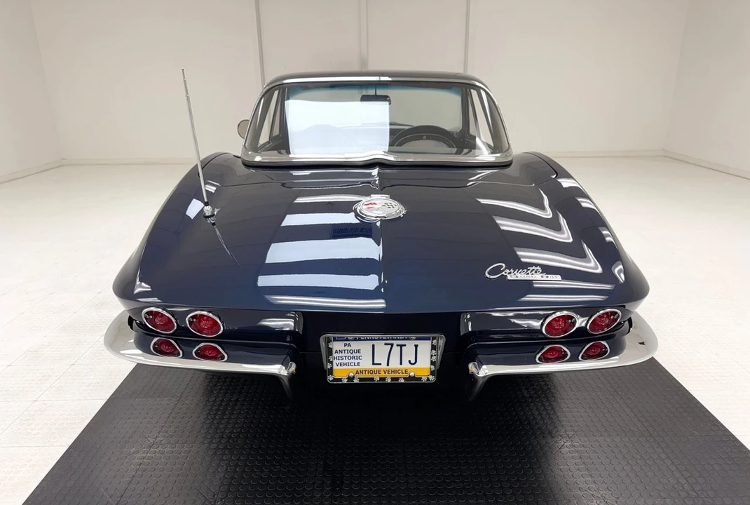 1963 Chevrolet Corvette C2 - Image 10 of 31